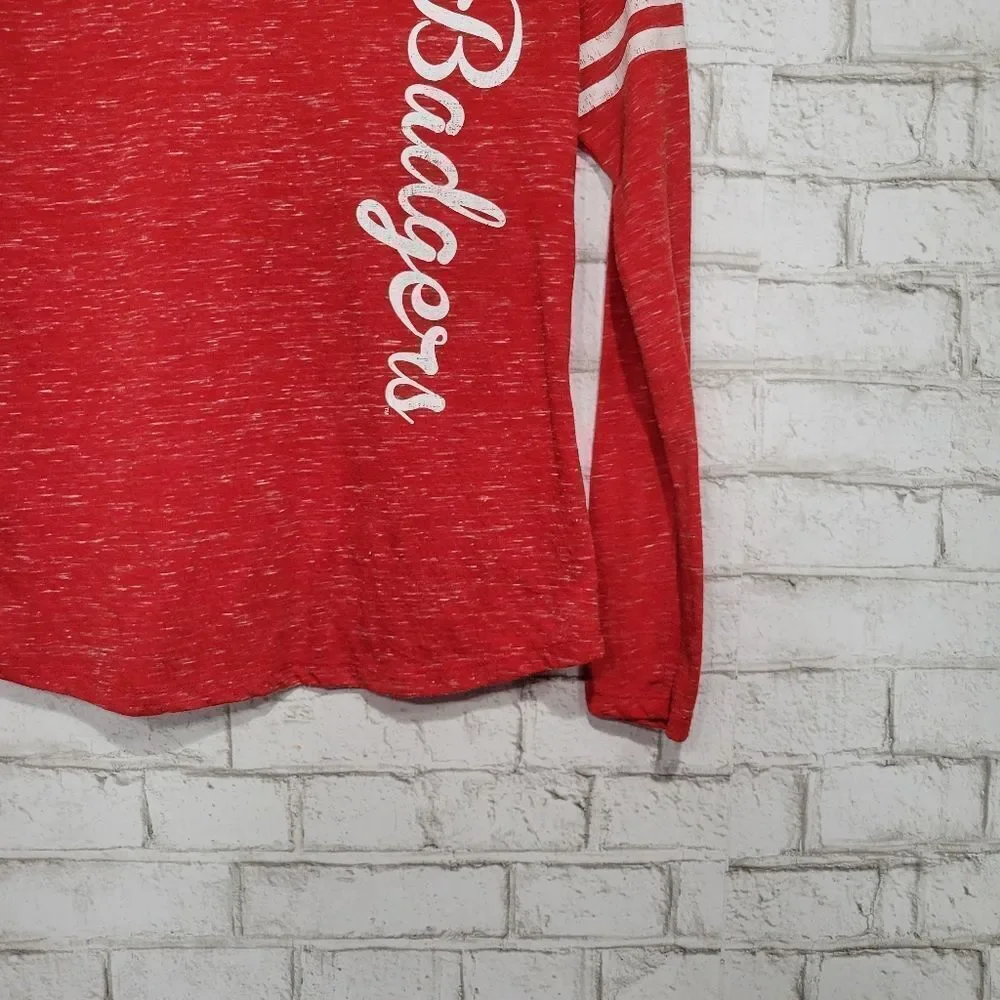 Campus Heritage WI Badgers long sleeve tee - Picture 2 of 13